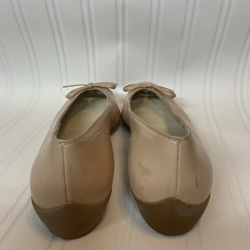 Salvatore Ferragamo‎ Tan Bisque Leather Ballet Flats w Bow Size 8,5AA